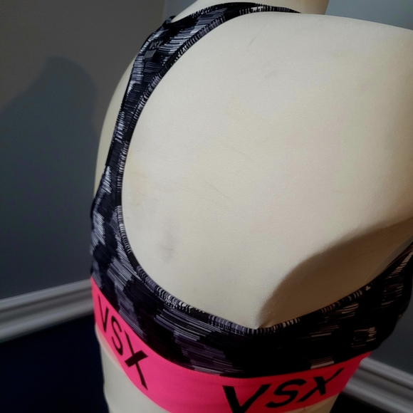 VSX Women's Sports Bra Victoria's Secret Sport the player - Picture 4 of 4